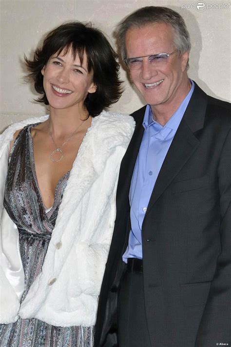 sophie marceau en couple avec qui|Sophie Marceau en couple : ce compagnon aux。